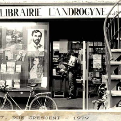 Librairie L’Androgyne en 1979. Crédit photo : Photographe inconnu. 1979. AGQ-F0005/S9/D1. Fonds Librairie L’Androgyne/Androgyny Bookstore. Collection des Archives gaies du Québec.